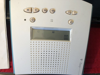 T-Easy A310 - Anrufbeantworter mit Netzteil und Telefonkabel