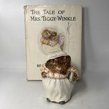Beatrix Potter Mrs. Tiggy Winkle Beswick Figurine With Book READ