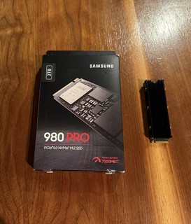 Samsung 2TB 980 Pro PCIE 4.0 NVMe M.2 SSD W/ Heatsink And 100% Health Scan