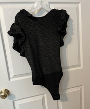 Women s Black Solid Ruffle Sleeve Bodysuit, Size S Regular, 1 Pack