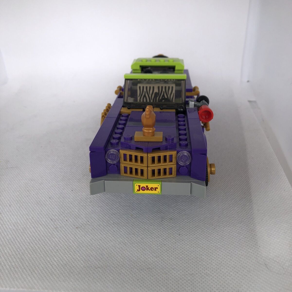 LEGO The LEGO Batman Movie 70906: The Joker Notorious LEGO The LEGO Batman Movie 70906: The Joker Notorious