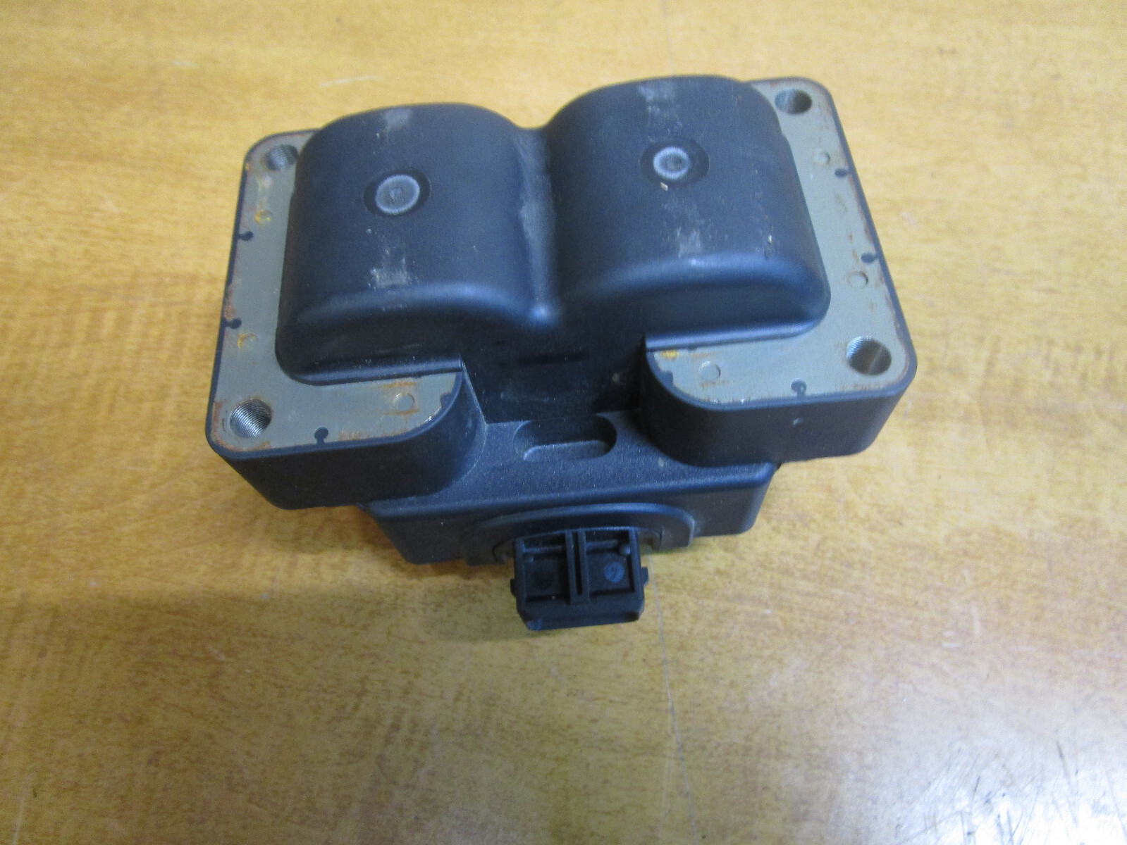 Ferrari 348,355,Mondial -Ignition Coil-   P/N 138255