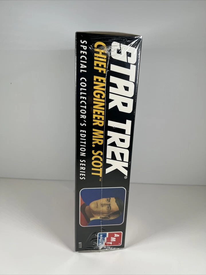 1994 AMT ERTL Star Trek Chief Engineer Mr. Scott 12" Tall Vinyl Figure New! - Image 2 of 4