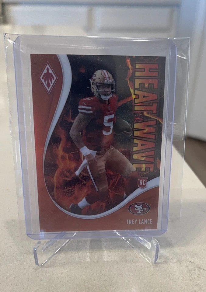 2021 Phoenix Football 🏈 TREY LANCE Heat Wave Orange Rookie 41/99 49ers RC SP 🔥 - Image 2 of 3