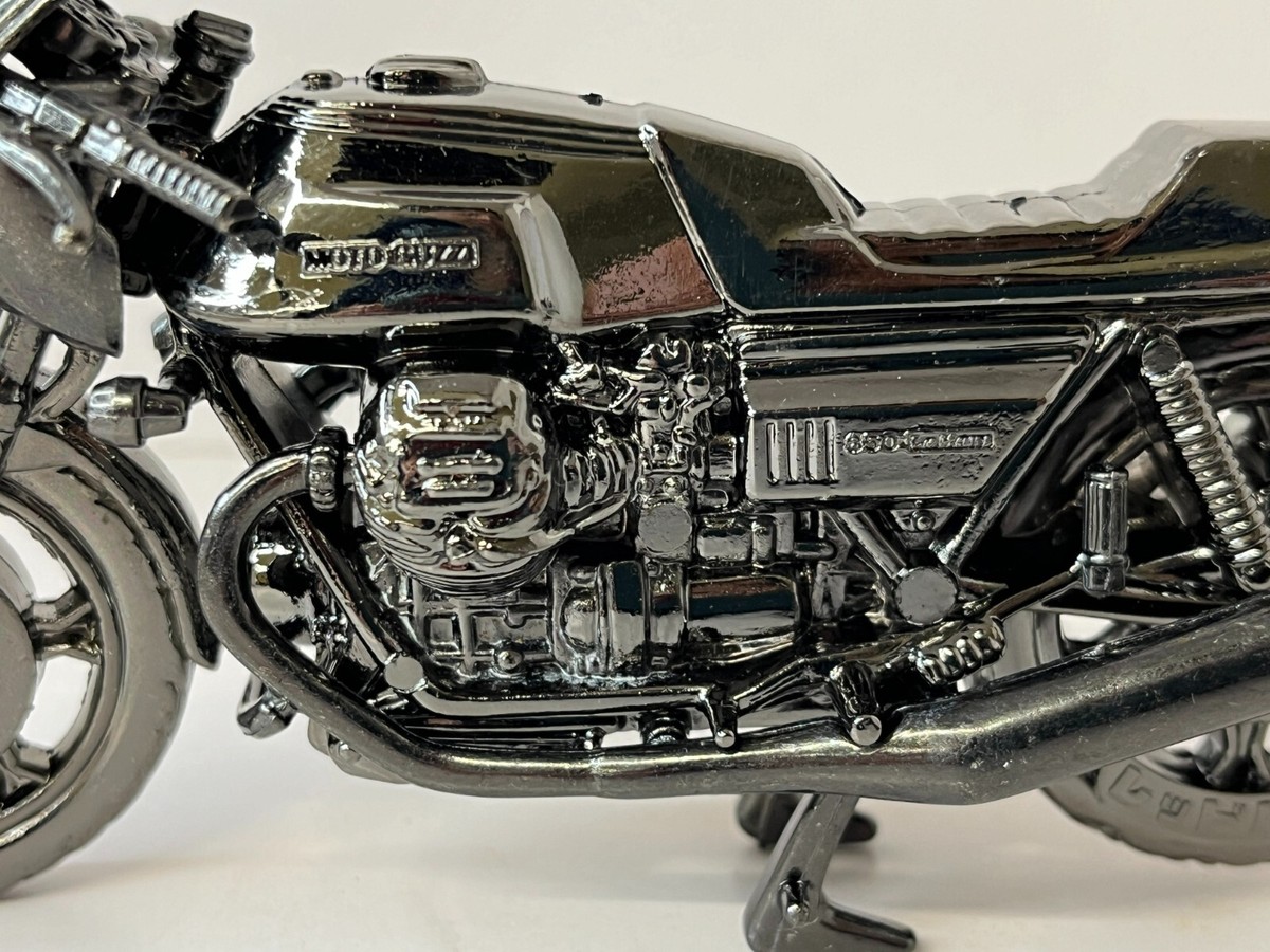 Moto Guzzi 850 LeMans DieCast Model Heavy black Red Baron Moto Guzzi 850 LeMans DieCast Model Heavy black Red Baron