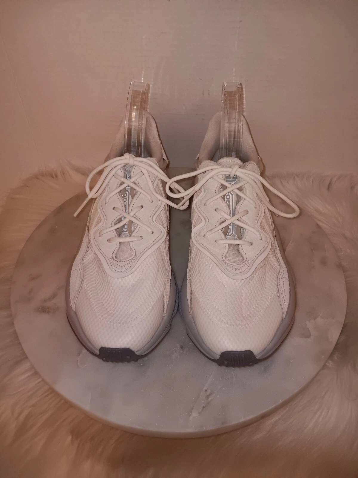 Adidas Ozweego Uomo Taglia 6.5 Scarpe da Corsa Sneakers Bianco IG7409