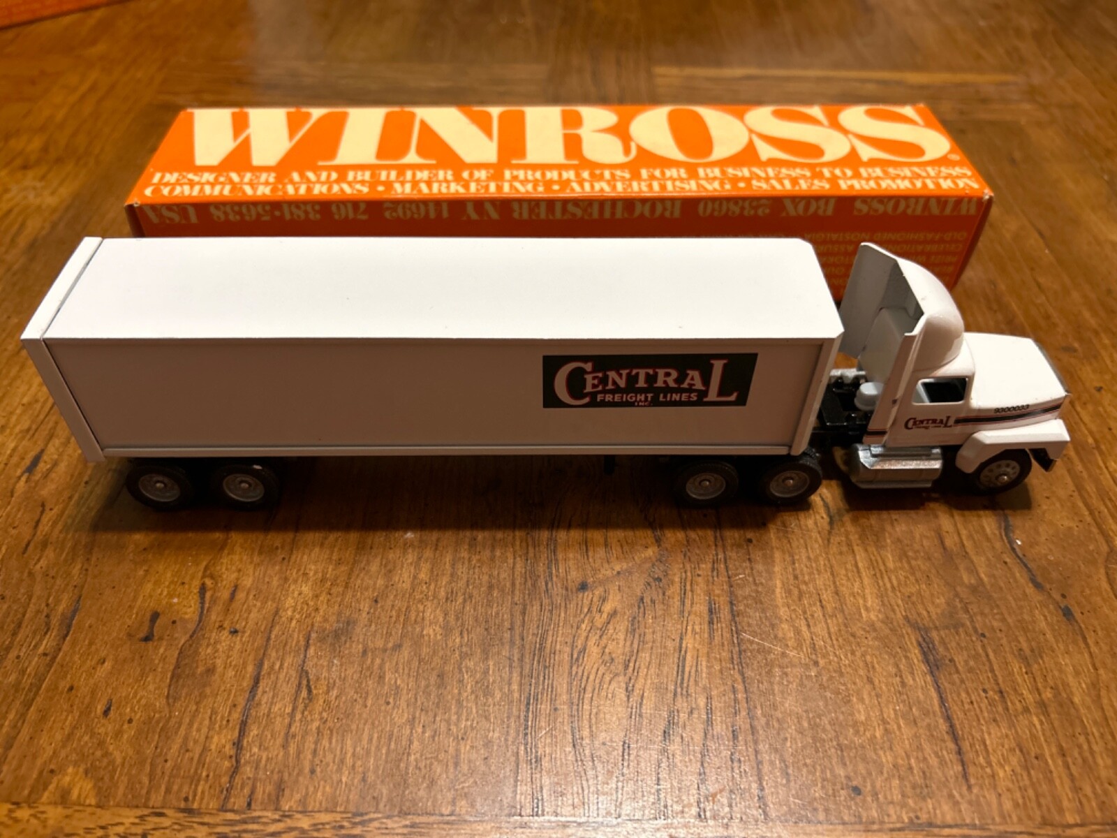 Winross Central Freight Lines Tractor Trailer Semi Truck eBay