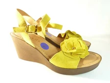 Mariella Women shoes sandals Dark Yellow Wedge SIze 8.5 SKU 10033
