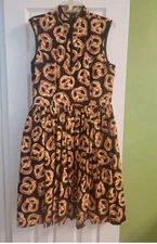 Hearts and Found one of a kind pretzel dress! GUC size XL
