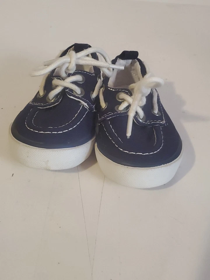 Zapatos de barco Gymboree para niños pequeños talla 4 | Azul marino de lona con corbata de encaje informales... Foto 2 de 4