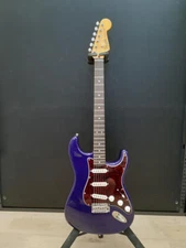 SQUIER FSR CV60S STRAT Electric Guitar