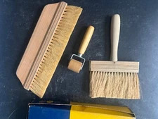 Vintage Craftaway Wallpaper Tool Kit - Brushes & Roller