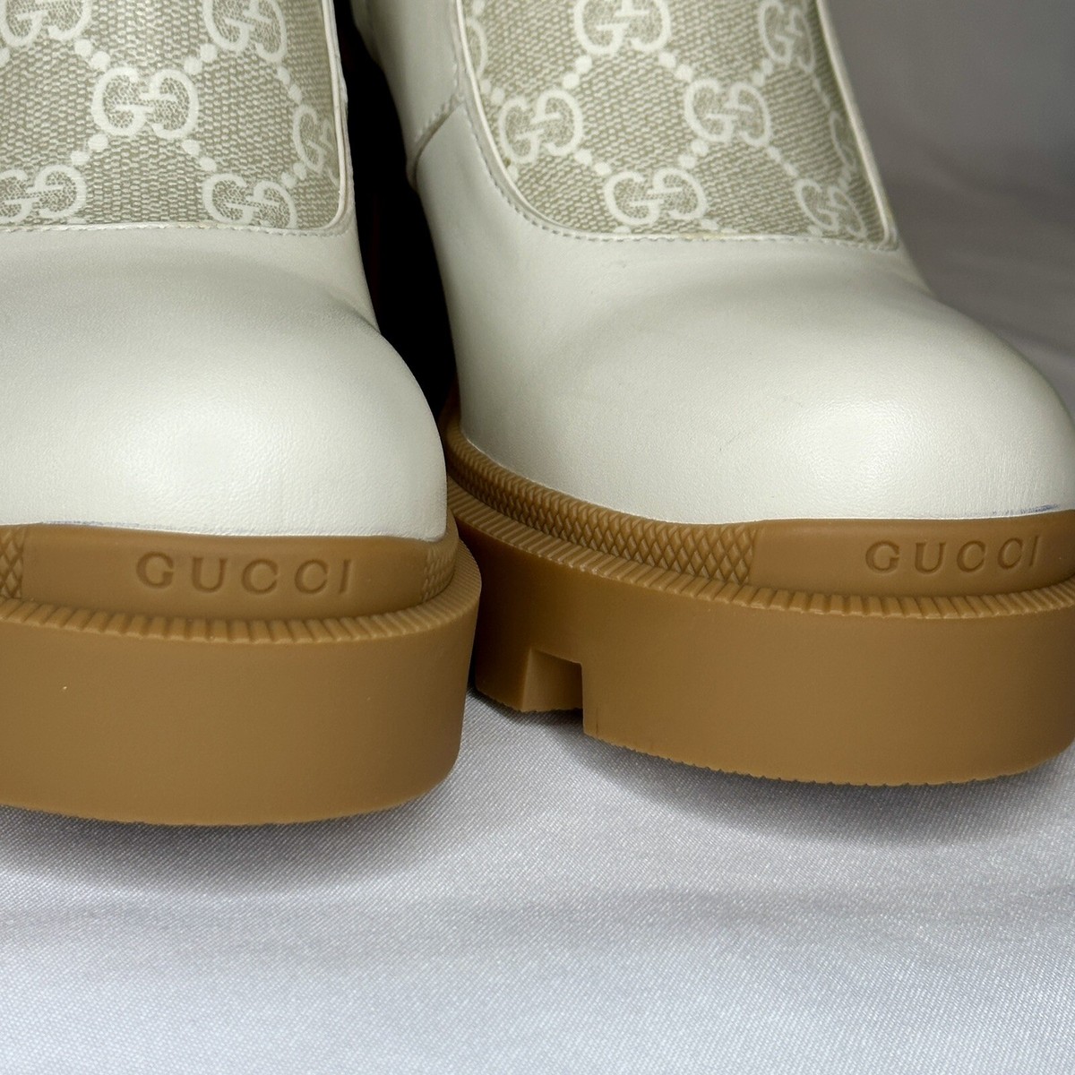 Gucci ホワイトキルティングブーツ NEW Gucci White Combat boots Kensington Napa leather Size