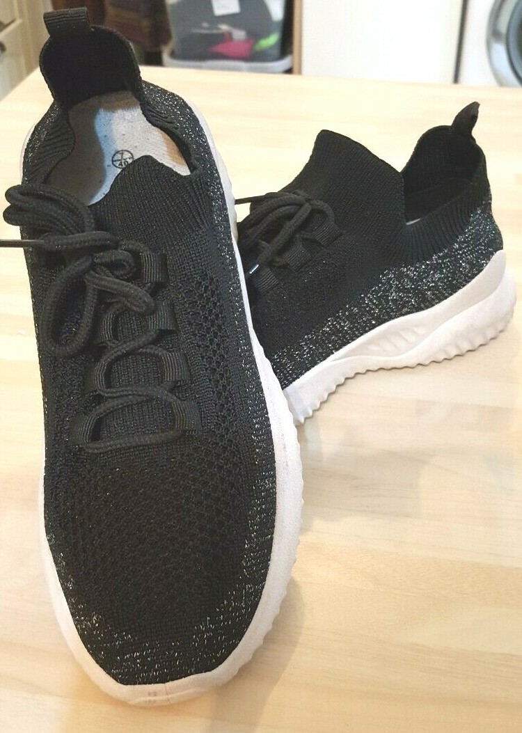 SAOLA Taglia 7 nero scintillante top elasticizzato lacci suola bianca scarpe activewear Reflex