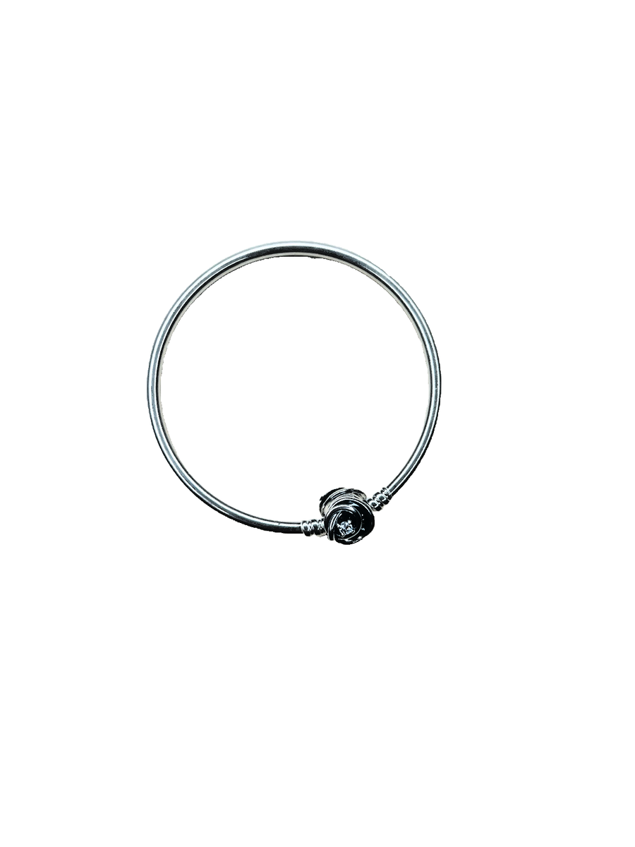 PANDORA 925 Ale Encircled Clasp Bangle Bracelet 593229C01-17 SIZE