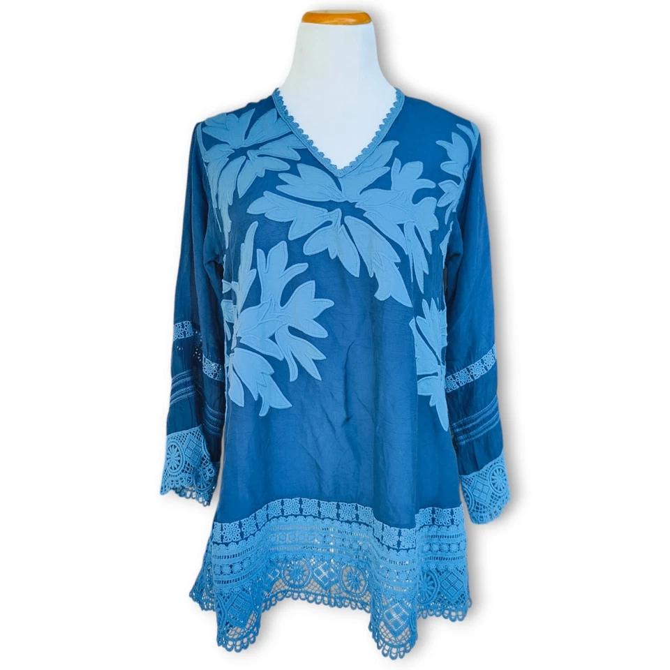 Blusa túnica Johnny Was Halima azul marinho XS bordada acabamento em renda