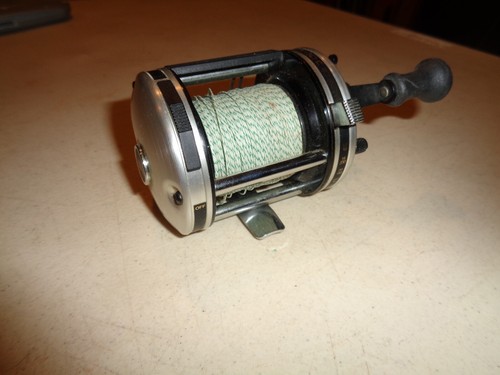 Abu Garcia Ambassadeur 6500C SYNCRO Fishing Casting Reel, RH. Braided Line - Picture 5 of 9