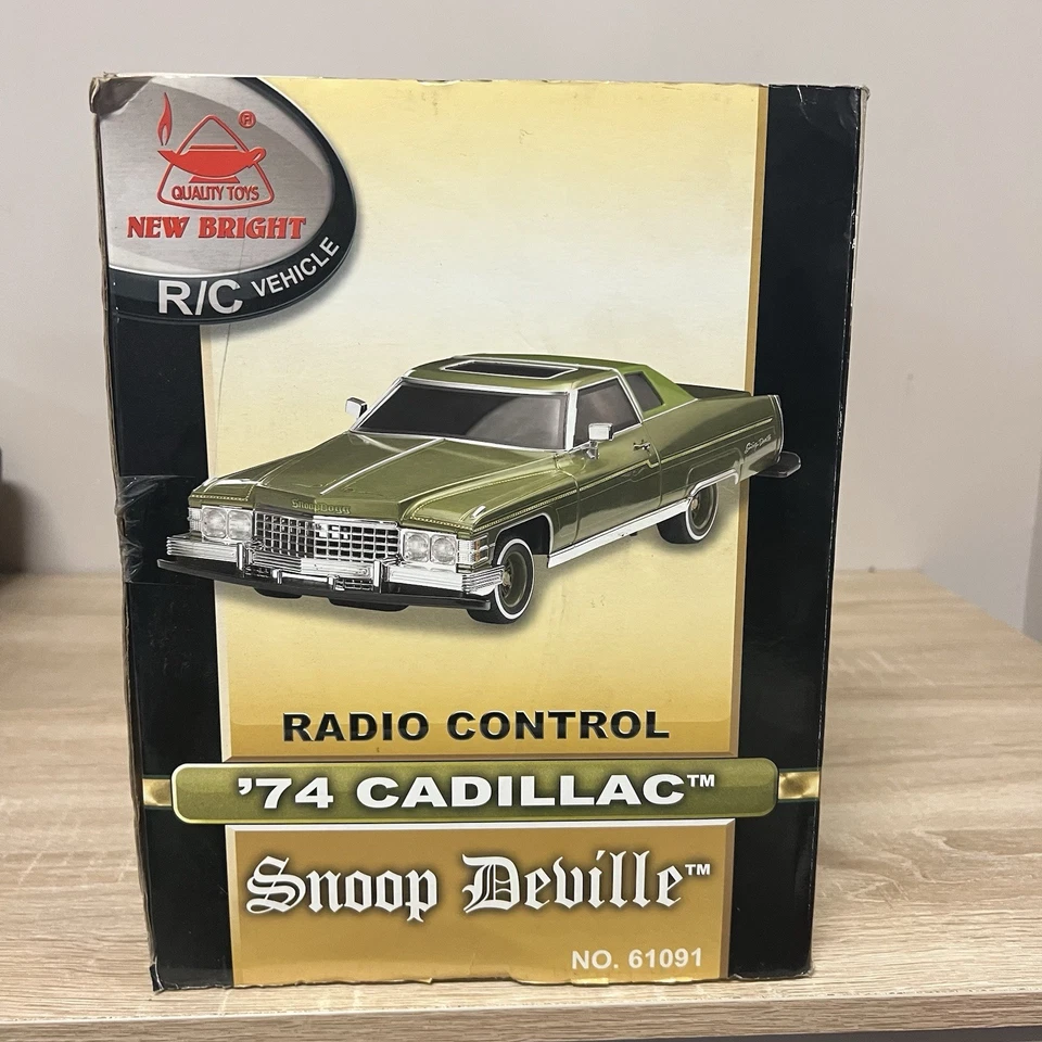 Coche de radiocontrol Snoop Deville '74 2005 Cadillac hidráulico radio control ver fotos Foto 3 de 4