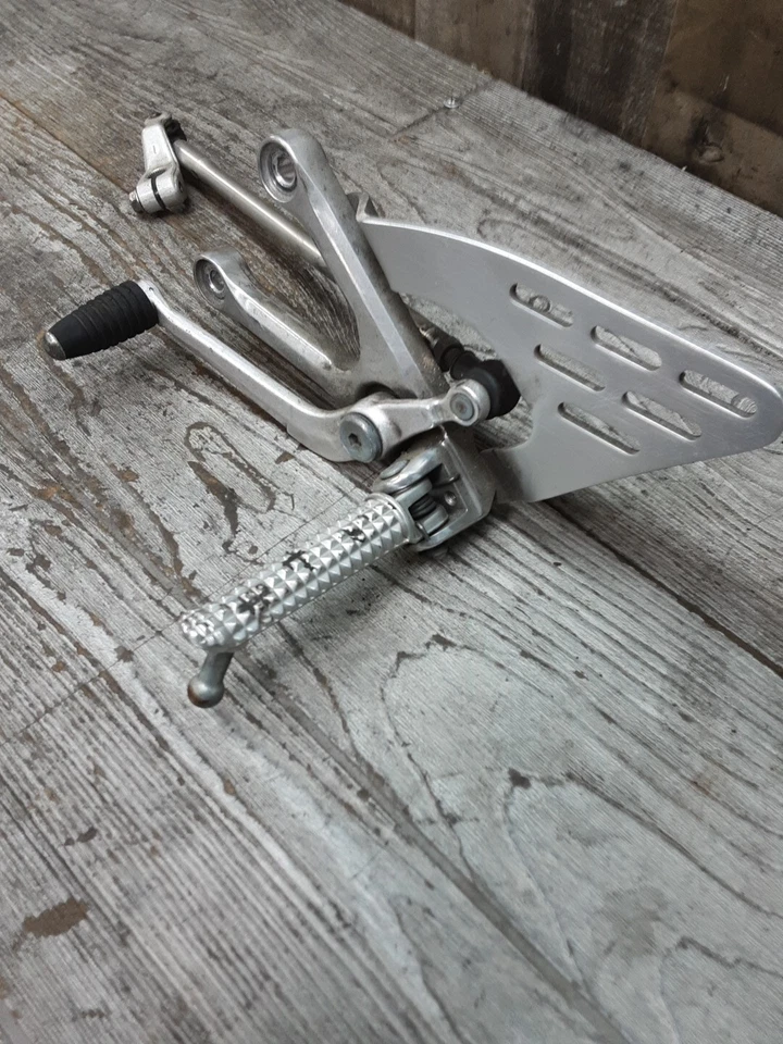 05 03-05 Yamaha YZF R6 YZF-R6R 2005 05 03-05 conjunto de cambios delantero izquierdo trasero Foto 2 de 4