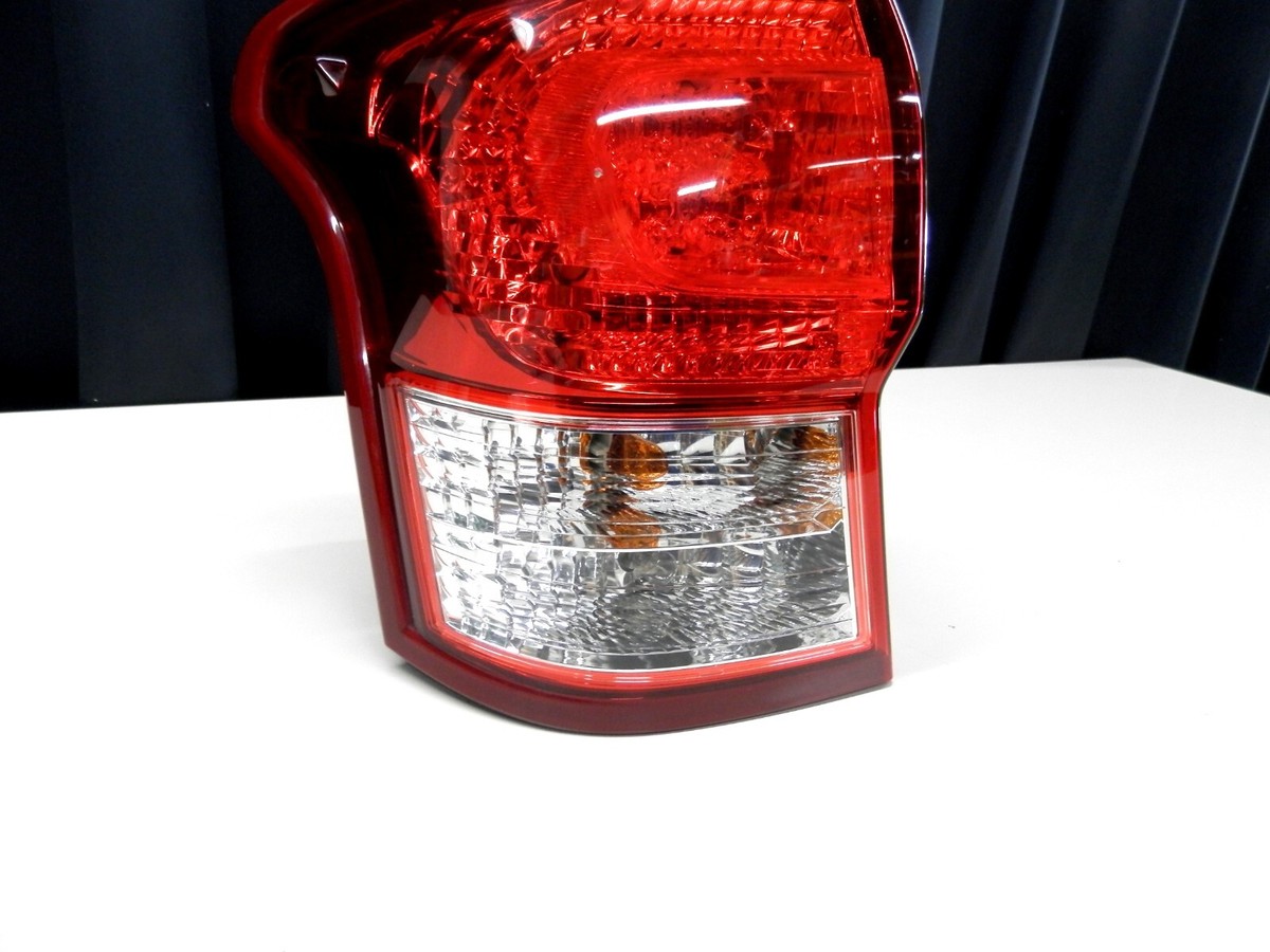 Toyota Corolla Fielder LH Taillight Genuine NKE165 ZRE162 NZE161