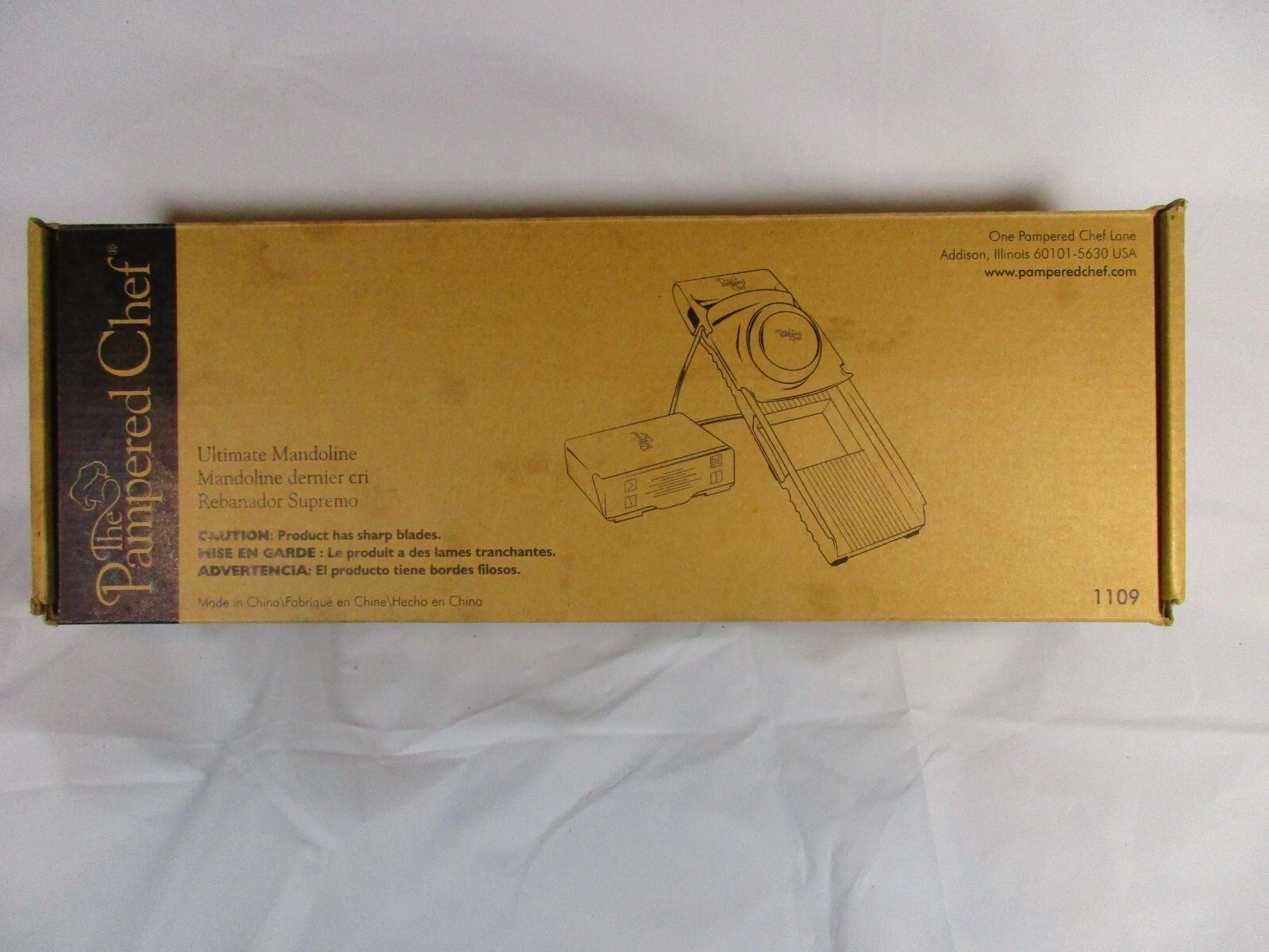 The Pampered Chef Ultimate Mandoline Slicer Grater Crinkle Cut Vegetable # 1109