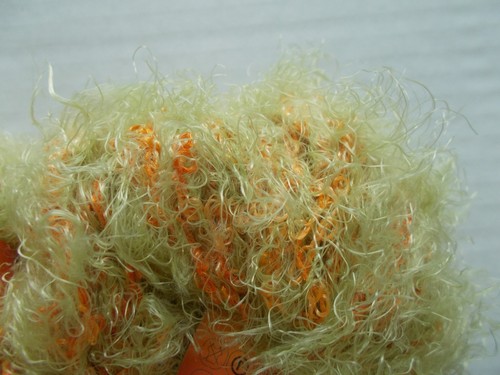 Celebi Evelina fuzzy eyelash yarn, Sunburst, lot of 2 (59 yds each) - Picture 2 of 3