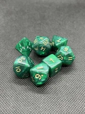 DUNGEONS & DRAGONS~DADI~7X~GREEN & GOLD