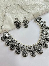 Set di collana girocollo di design ossidato etnico Set di gioielli fatti a...