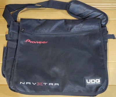 UDG Ultimate Pioneer Navxtra Dj Messenger Bag U9450BL Excellent Pre-owned 