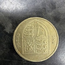2010 The Royal Mint Shield of the Royal Arms UK Circulated One Pound £1 coin