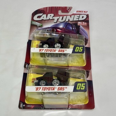 CAR TUNED Mijo Exclusives #05 87 Toyota SR5 Candy Red Sparkle 1:64