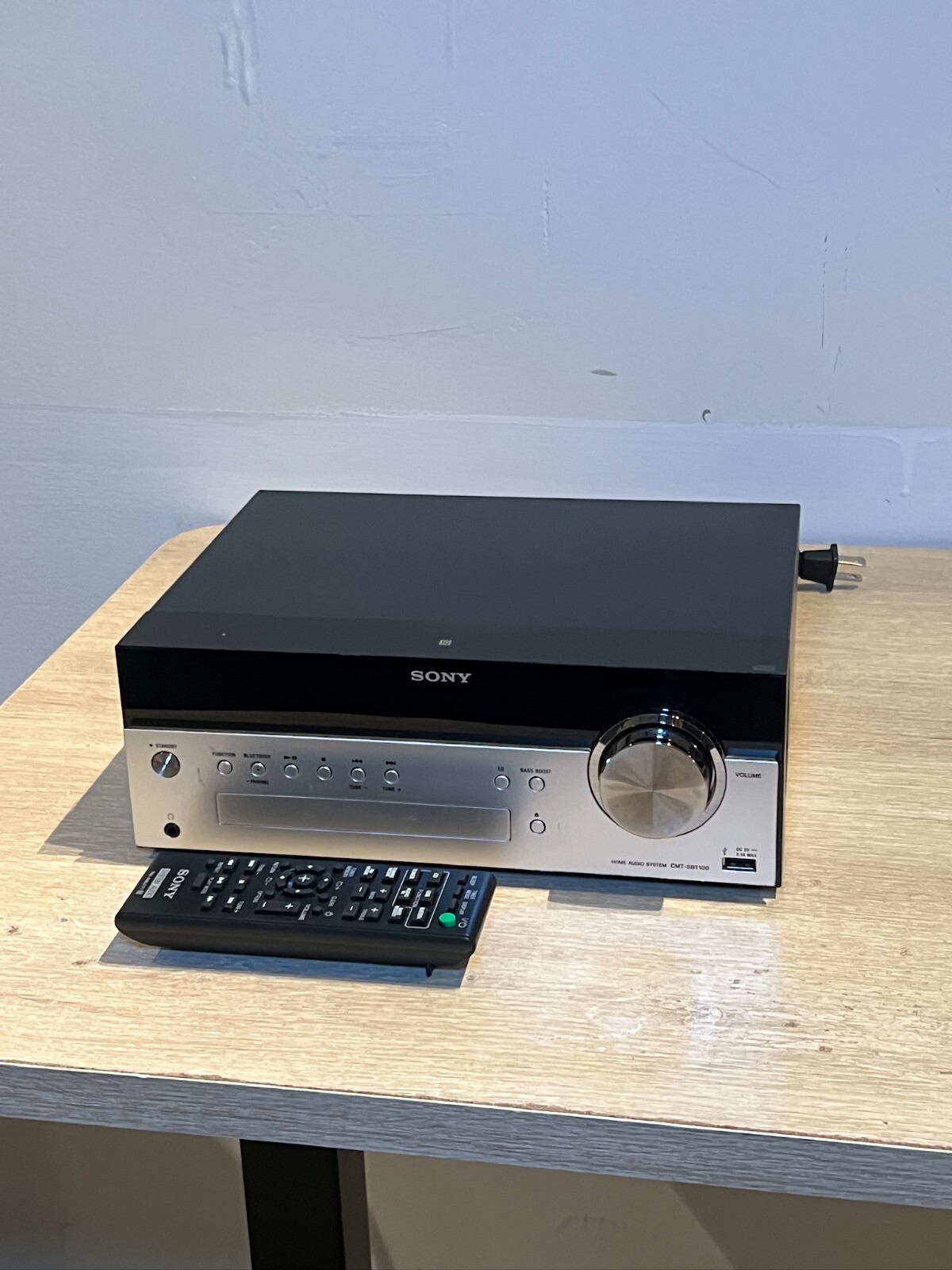 Sony Home Audio System CMTSBT100 Receiver CD Bluetooth Aux w/ Remote