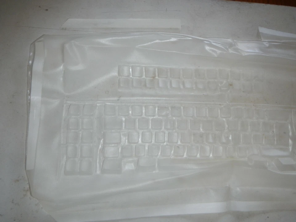 IBM 122-Key Clicky Mechanical Spring Terminal Keyboard Cover 3191 3192 1390702 - Image 2 of 3