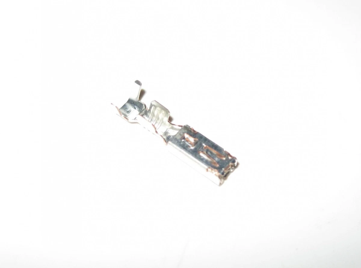 Mercedes Wiring Connector Plug Terminal Contact Pin A0095458226 