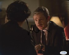 Martin Freeman Sherlock Autographed Signed 8x10 Photo ACOA 2020-5