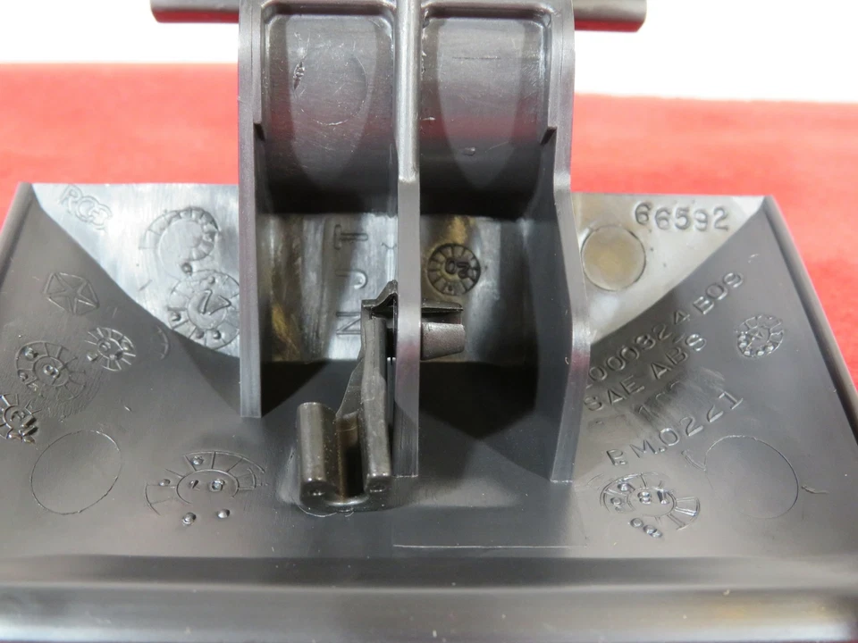 道奇 RAM 1500 2500 3500 Dash 停车制动电缆手柄释放杆 Mopar 原始设备制造商 — 第 4/4 张图片