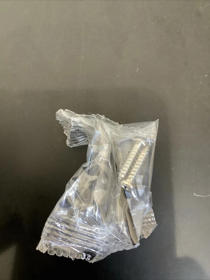 Gancho para bata DXV. Níquel cepillado. D35101210.144. @37 Foto 3 de 4