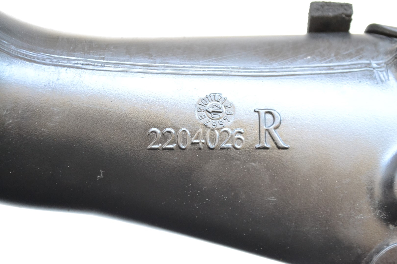 2004 TRIUMPH 600 SPEED FOUR RIGHT SIDE AIR INTAKE DUCT eBay