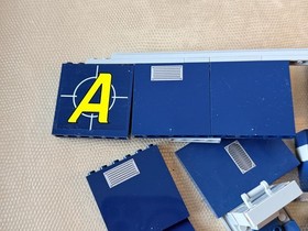 INCOMPLETE LEGO 8635 Mission 6: Agents Mobile Command Center Set Vehicle Parts