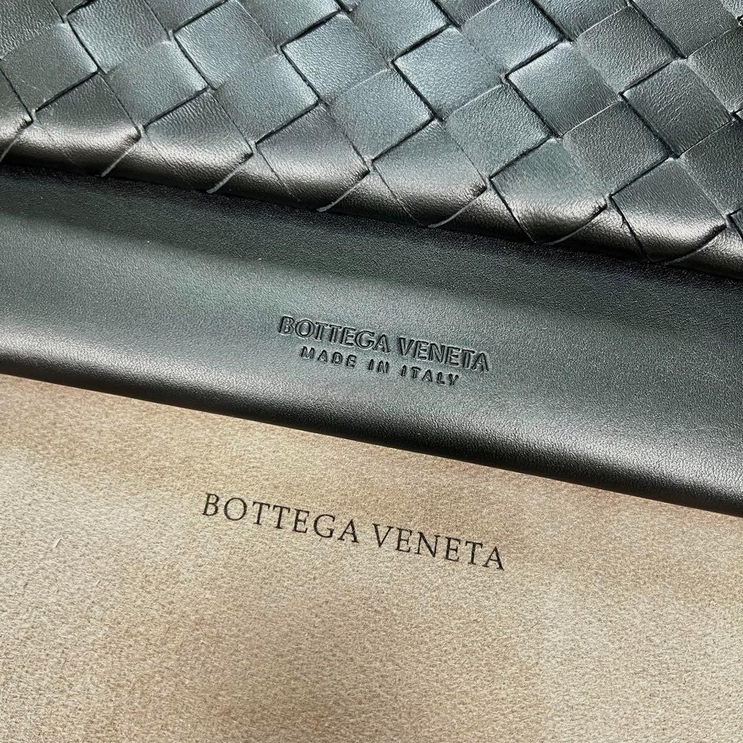 BOTTEGA VENETA Intrecciato Shoulder Bag Black Purse Leather Unisex Auth R02142 thumbnail 6
