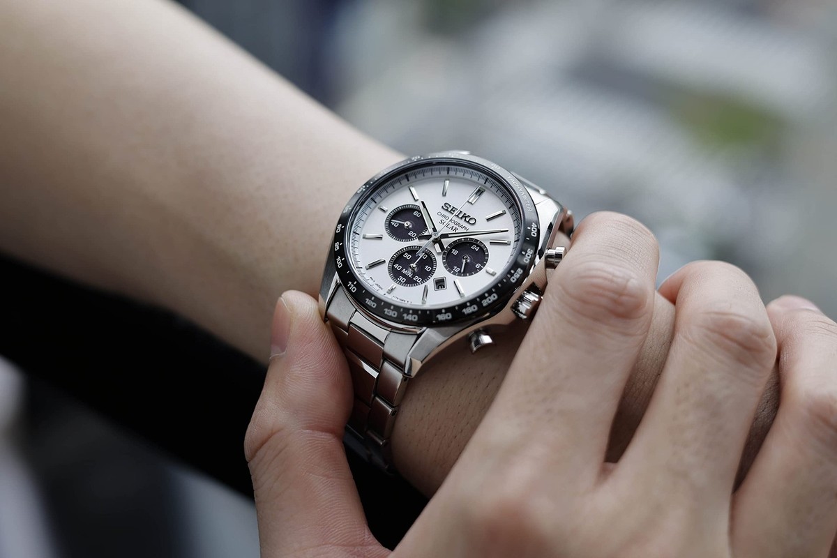 SEIKO Solar ホワイトダイヤル 時計 s-l1200.jpg