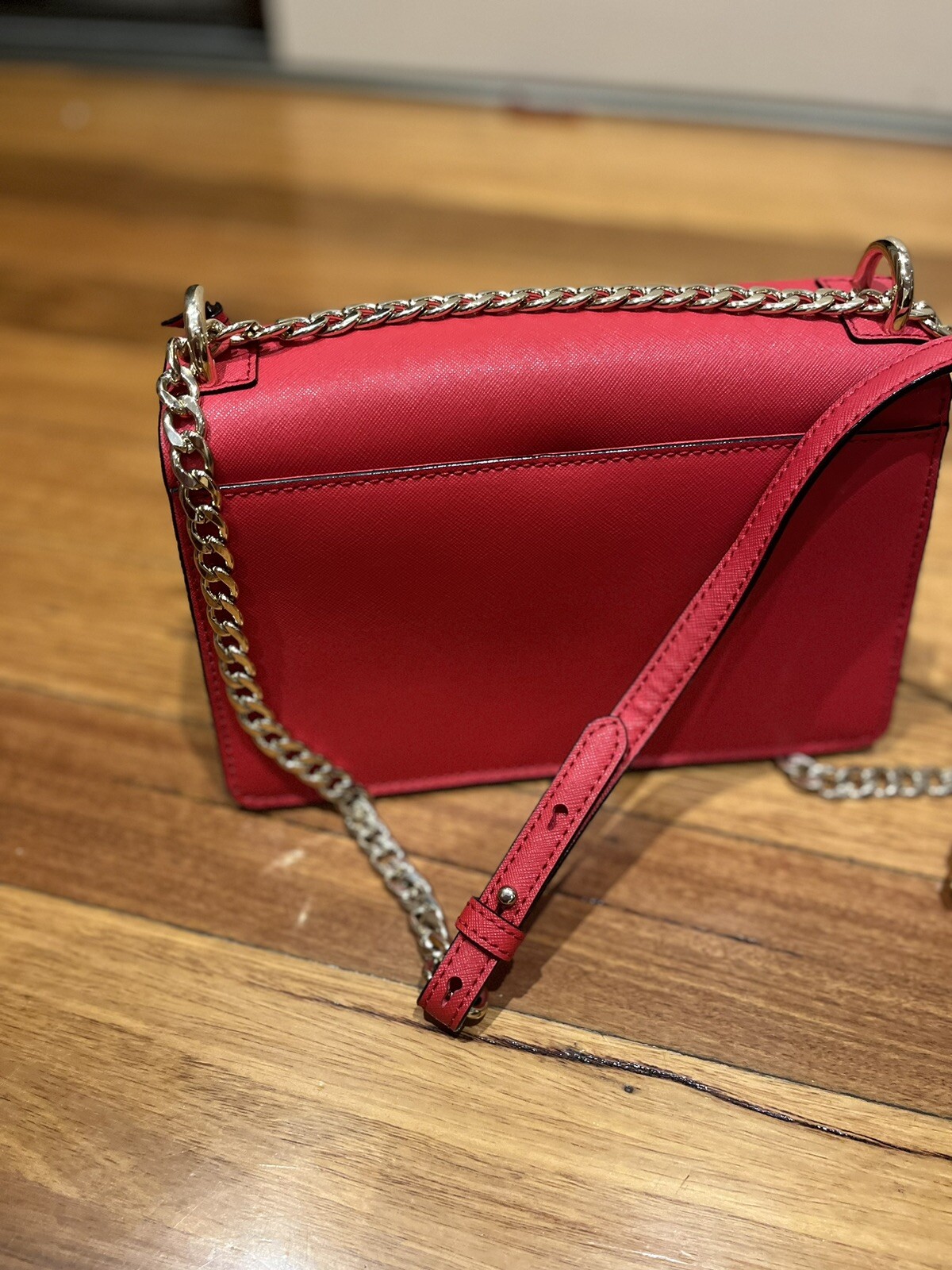 oroton forte bag Clutch Bright Red Cross Body Chain As New Condition