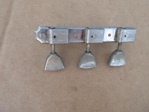 Vintage 1970s Gibson Deluxe Strip Tuner Tulip Buttons Treble Side
