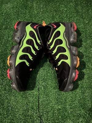 lime green vapormax plus