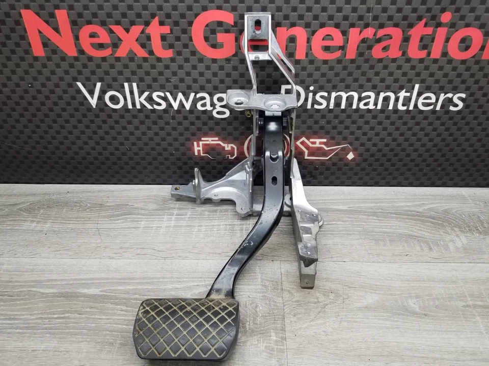 Volkswagen Passat 2004 conjunto de pedal de freno automático completo con soporte Foto 3 de 4