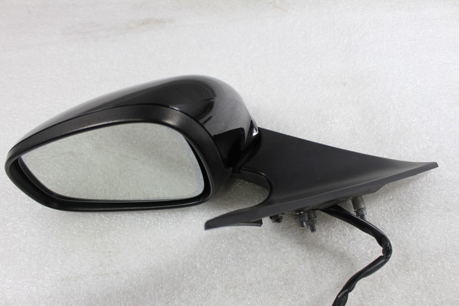 Maserati GranTurismo Left Side mirror P/N 82080500