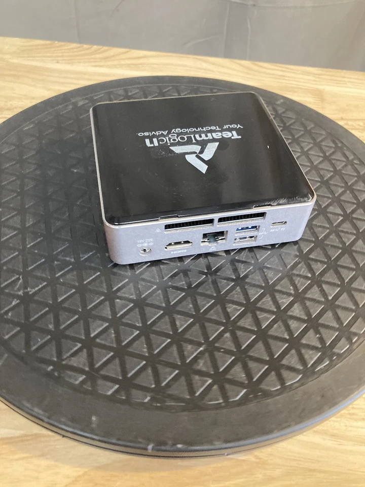 Intel NUC 7 BOXNUC7i3BEK i3-7100U 2.4GHz 8GB RAM 256GB NVME No AC - Image 4 of 4