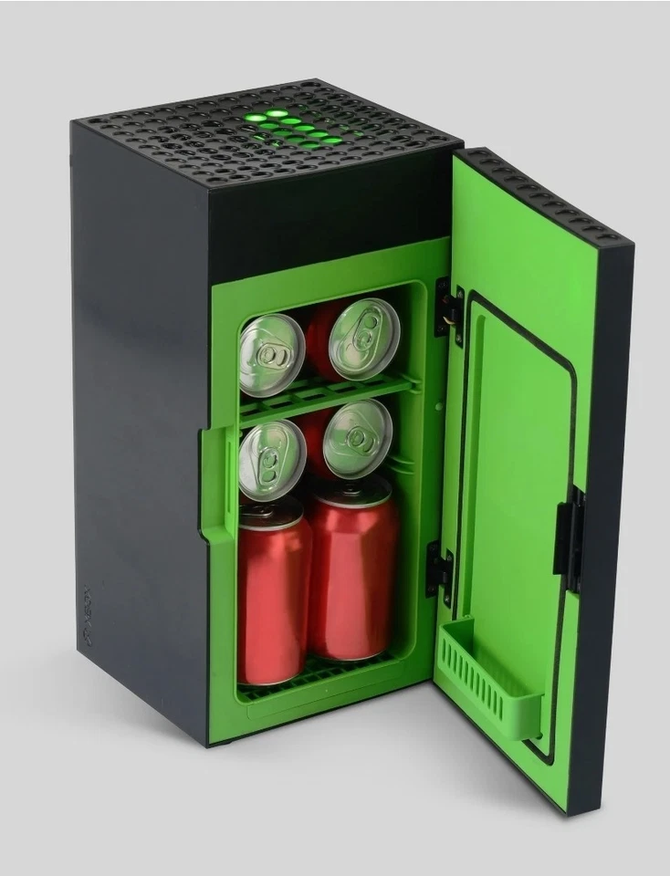 Mini nevera XBOX Serie X réplica 8 latas (enfriador termoeléctrico) Foto 3 de 4