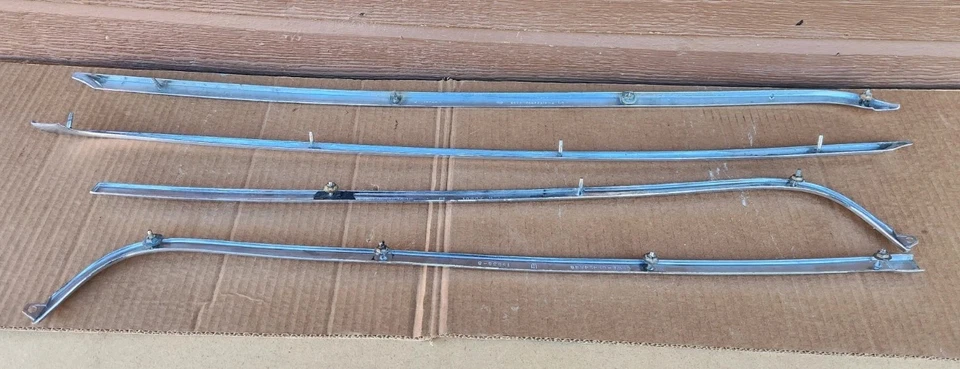 1969 1970 MERMERCURY COUGAR XR7 4 ШТ ВИНИЛОВЫЙ ВЕРХНИЙ МОЛДИНГ КОМПЛЕКТ (ОРИГИНАЛЬНЫЙ FORD) - Изображение 3 из 4