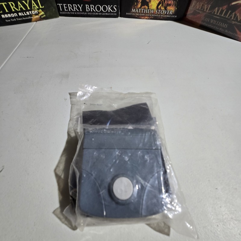 2009 BuRGER KING STAR TREK TRI CORDER